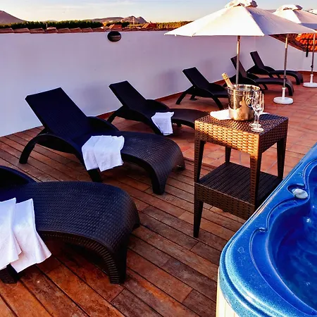 Hotel Casa Del Trigo 4*