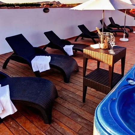 Hotel Casa Del Trigo 4*